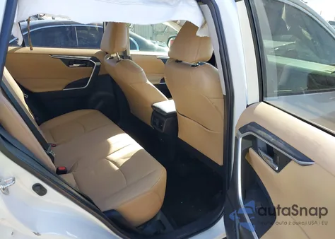 2022 Toyota Rav4 Xle Premium из США, поврежденный, VIN 2T3C1RFV6NW185580